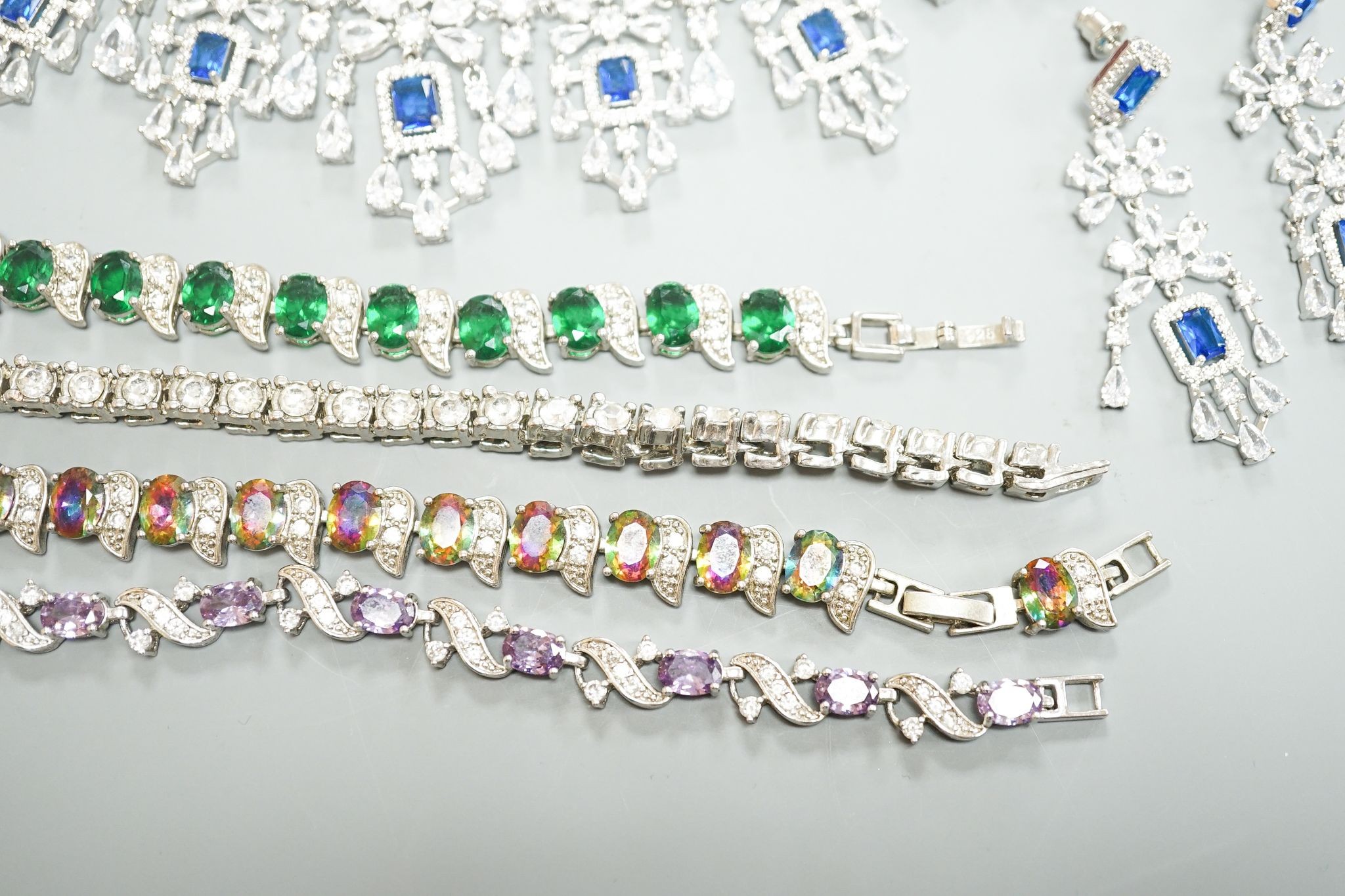 A small group of 925 or white metal and paste set jewellery, including necklaces, bracelets and earrings.